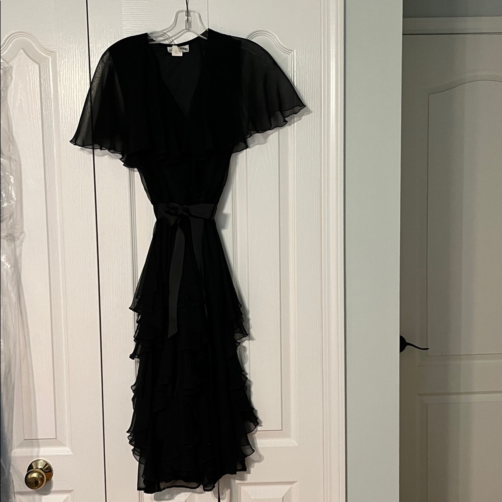 Elegant Black Chiffon Ruffle Dress
